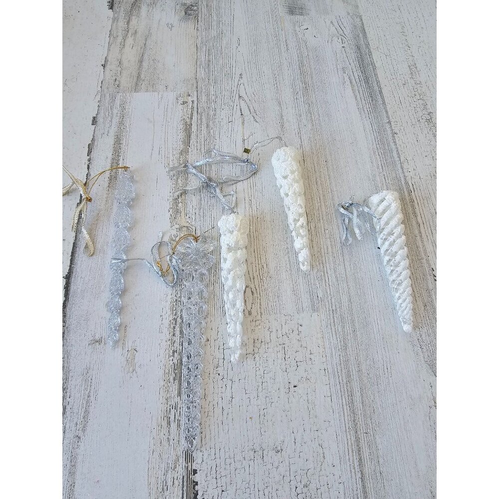 Glitter icicle ornament set white silver
